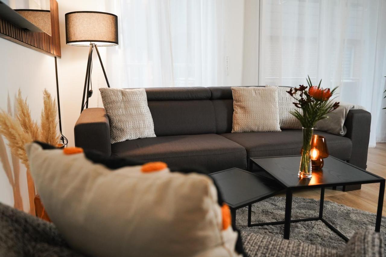 Kamin, Parkplatz, Balkon, Stilvolles Zuhause,Grosszuegig Lägenhet Paderborn Exteriör bild