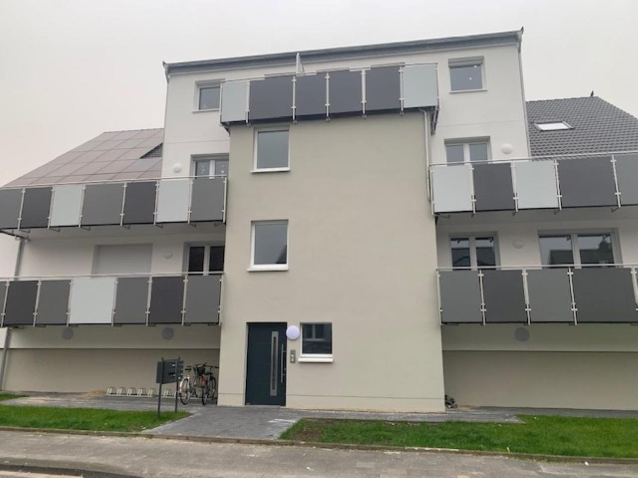 Kamin, Parkplatz, Balkon, Stilvolles Zuhause,Grosszuegig Lägenhet Paderborn Exteriör bild