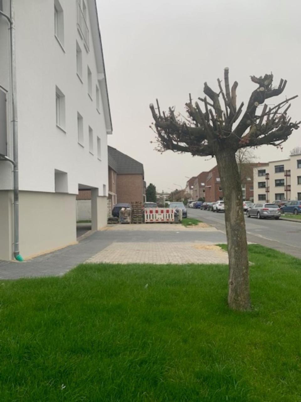 Kamin, Parkplatz, Balkon, Stilvolles Zuhause,Grosszuegig Lägenhet Paderborn Exteriör bild